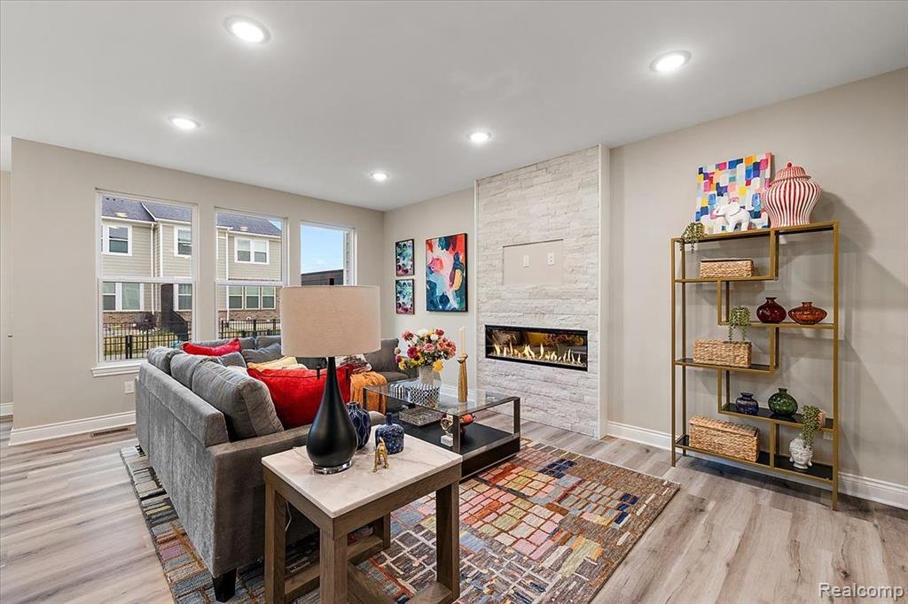 Condo in Troy, Michigan, United States 3 - 18861307