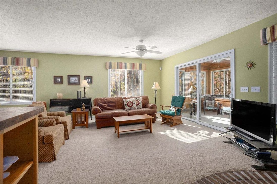 House in Tekonsha, Michigan, United States 5 - 18860493
