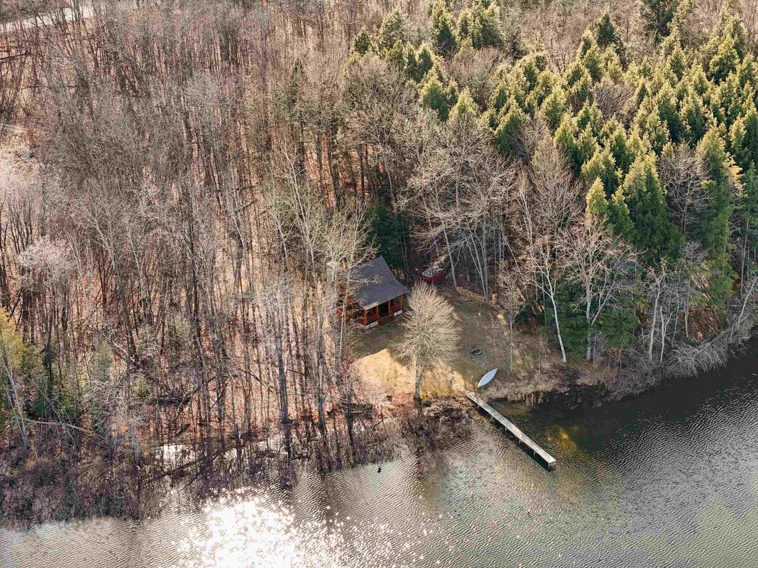 Casa en Traverse City, Míchigan, Estados Unidos 2 - 18860528