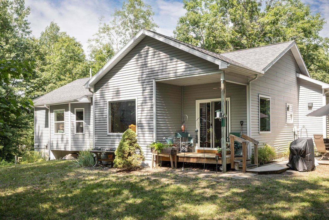 Maison à Interlochen, Michigan, États-Unis 1 - 18860491