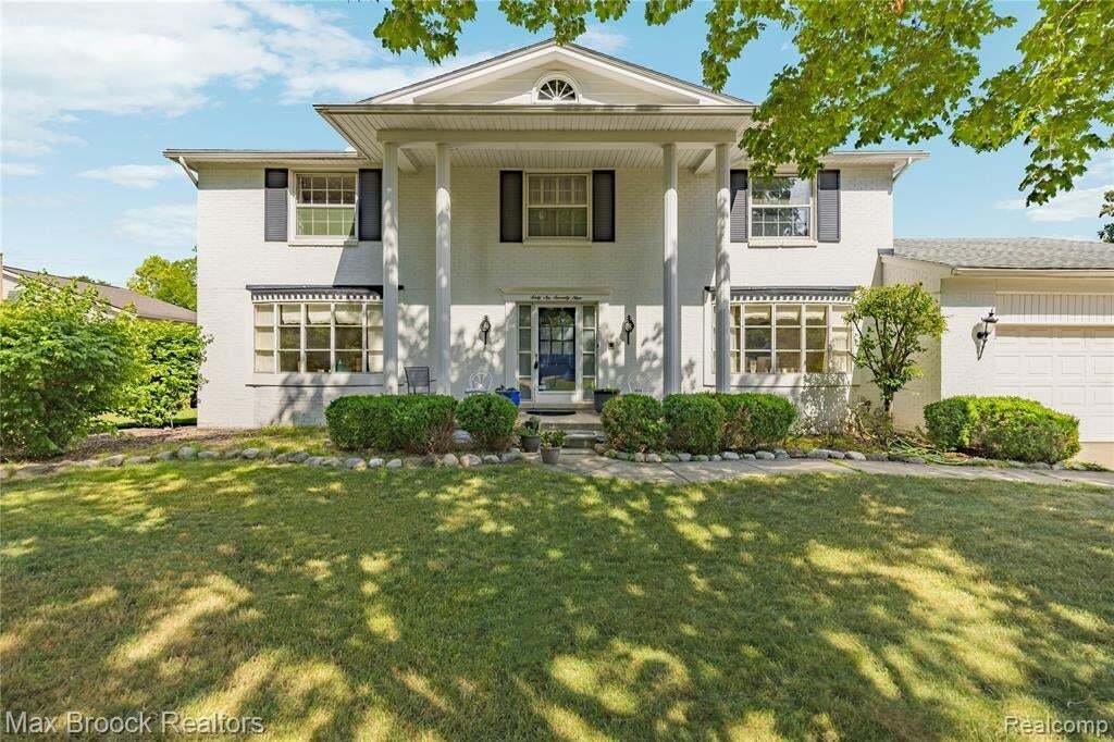 House in Farmington Hills, Michigan, United States 3 - 18860554