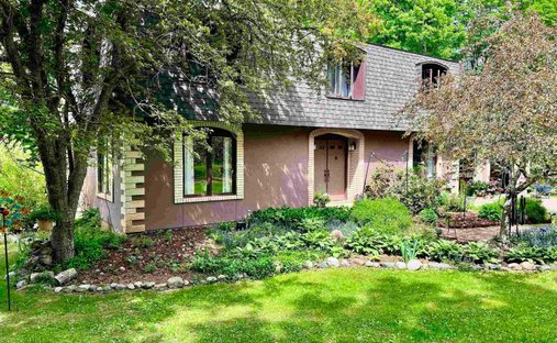 Casa a Iron River, Michigan, Stati Uniti 1