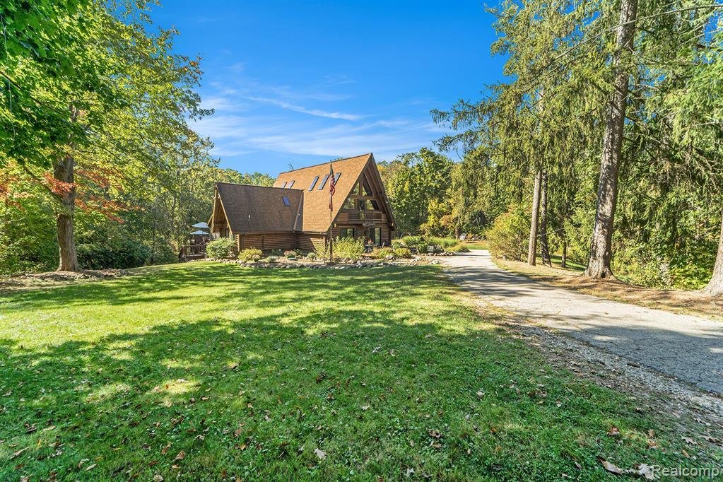 House in Orion charter Township, Michigan, United States 2 - 18307493
