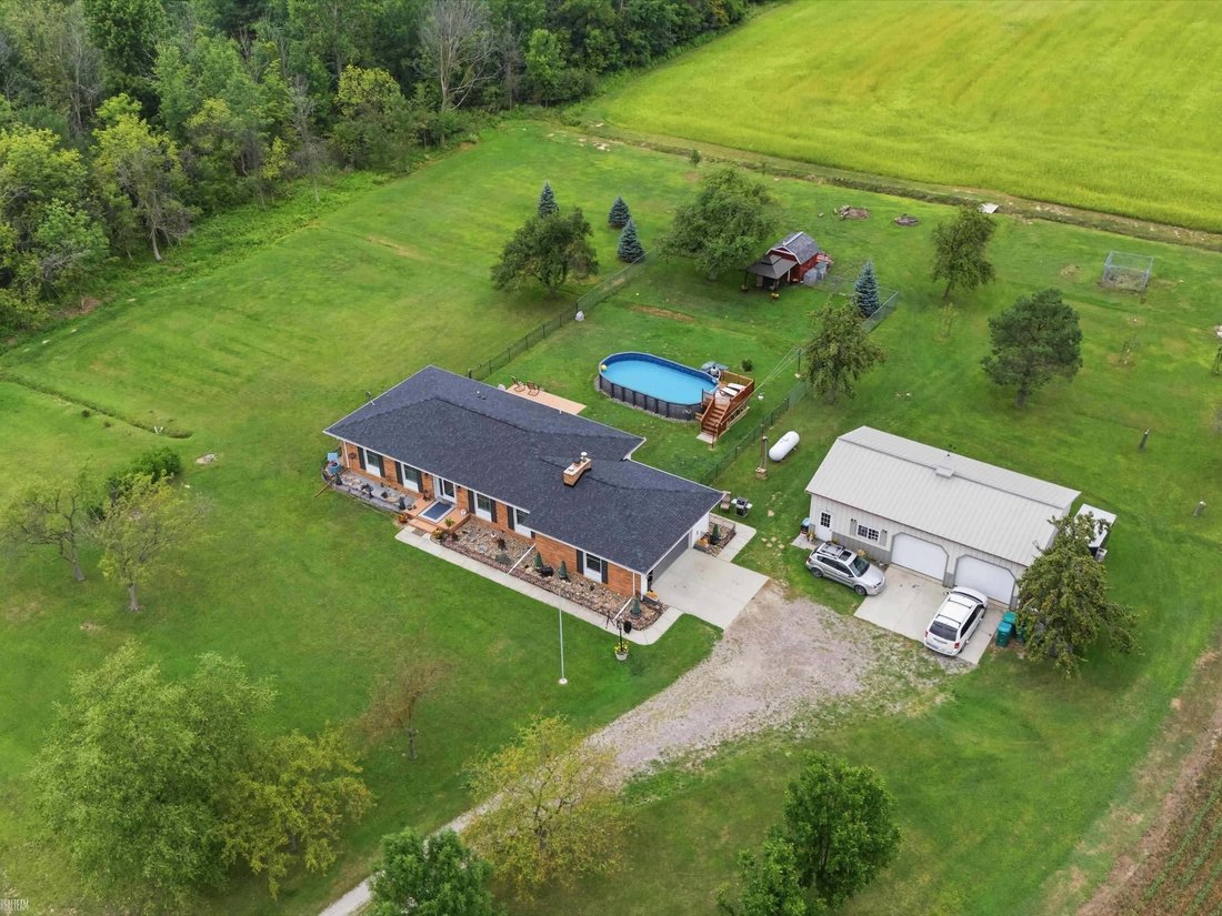 House in Lenox, Michigan, United States 3 - 18861410
