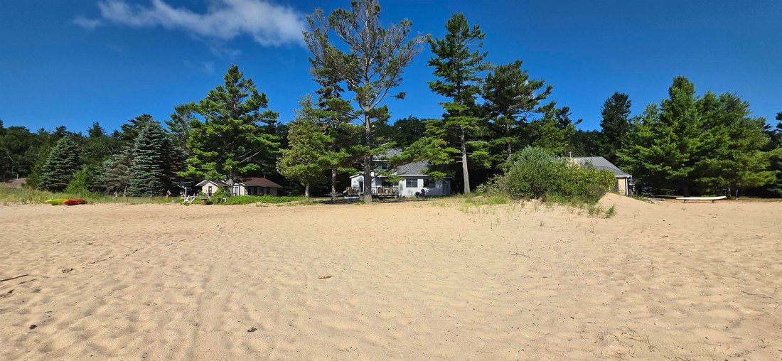 Casa en Greenbush, Míchigan, Estados Unidos 1 - 18861060