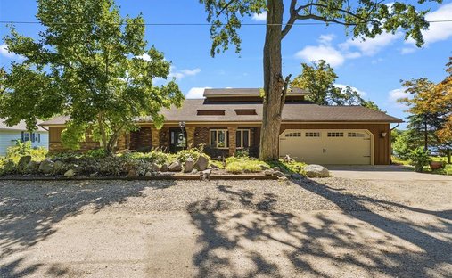 House in Columbiaville, Michigan, United States 1