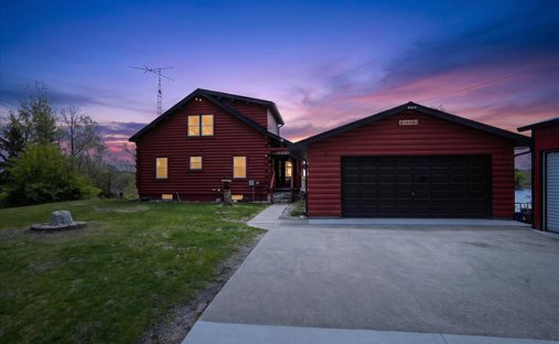 House in Cement City, Michigan, United States 1