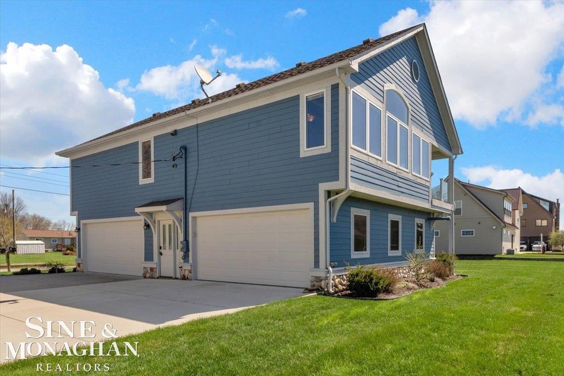 House in Clay Township, Michigan, United States 2 - 18860600