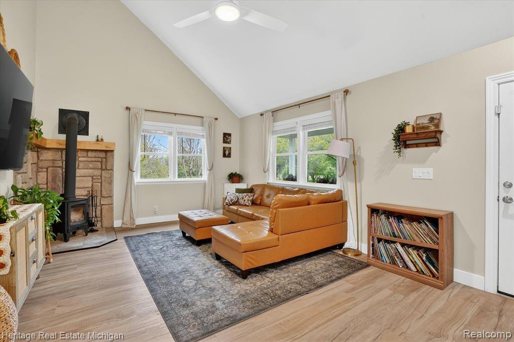 House in Fowlerville, Michigan, United States 4 - 18860710