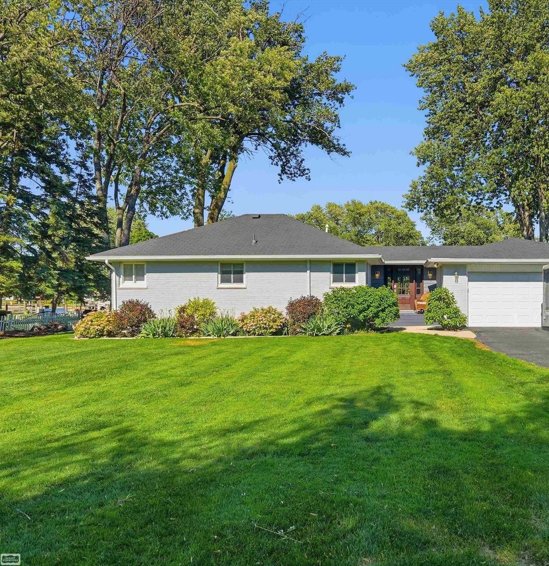 Casa en Mount Clemens, Míchigan, Estados Unidos 2 - 18860995