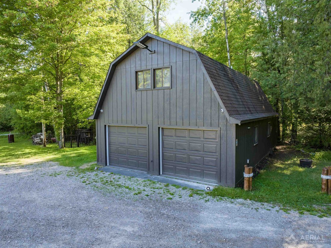 House in Tawas City, Michigan, United States 2 - 18861071