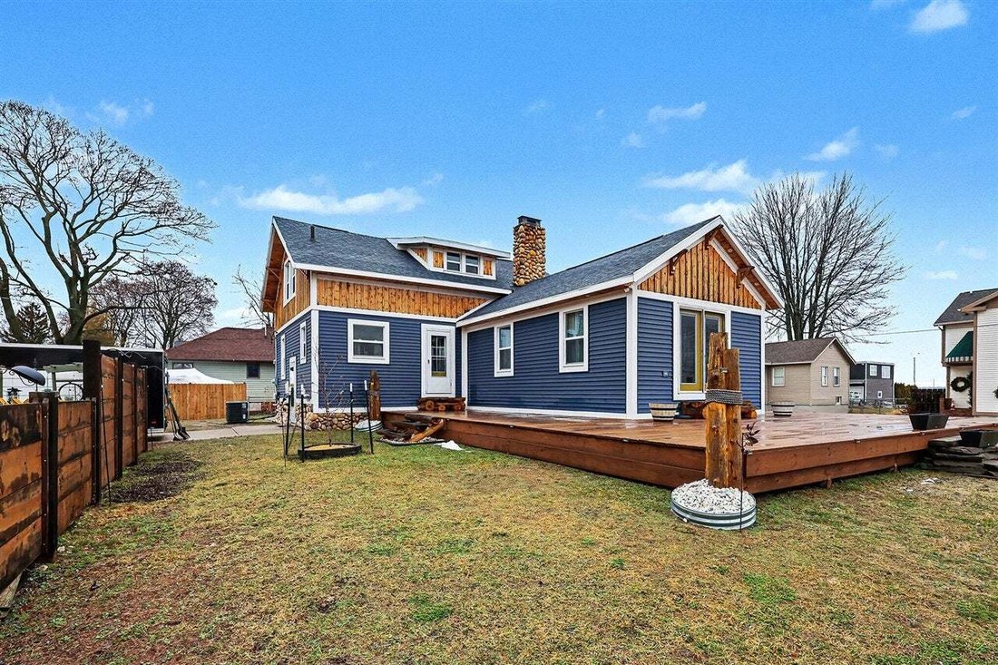 House in Muskegon, Michigan, United States 3 - 18860796