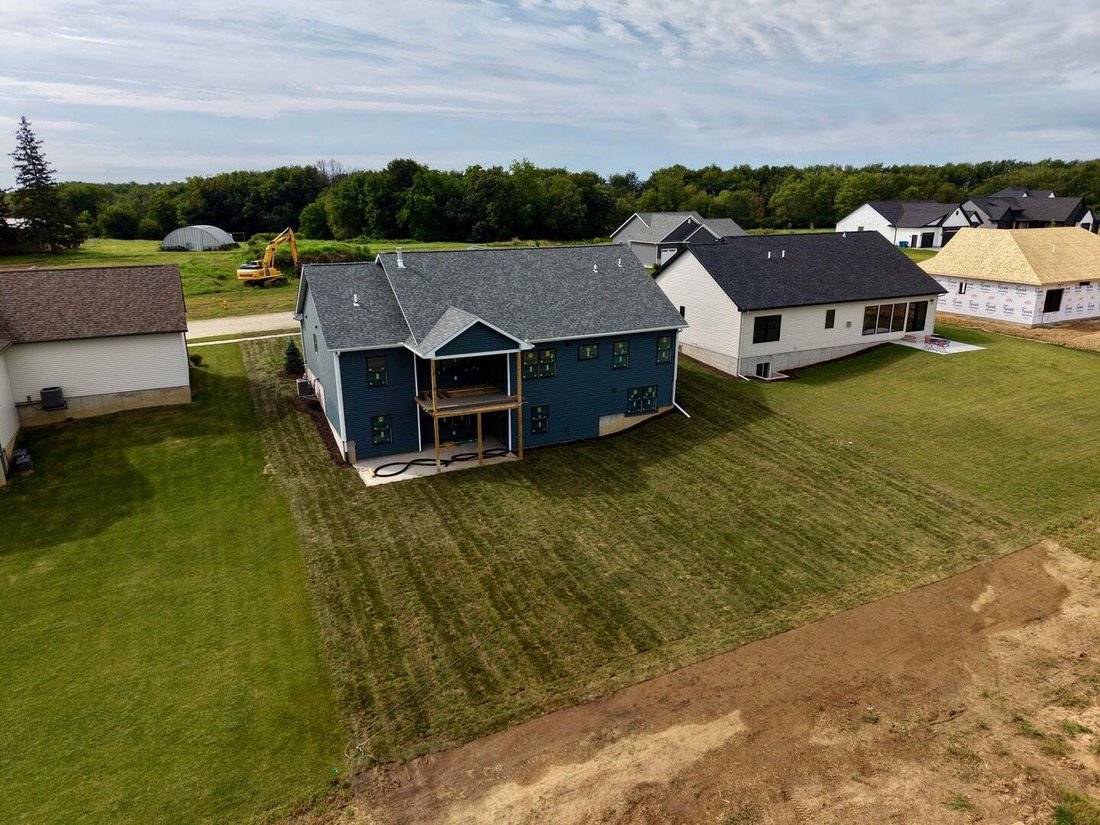 House in Le Claire, Iowa, United States 2 - 18597477