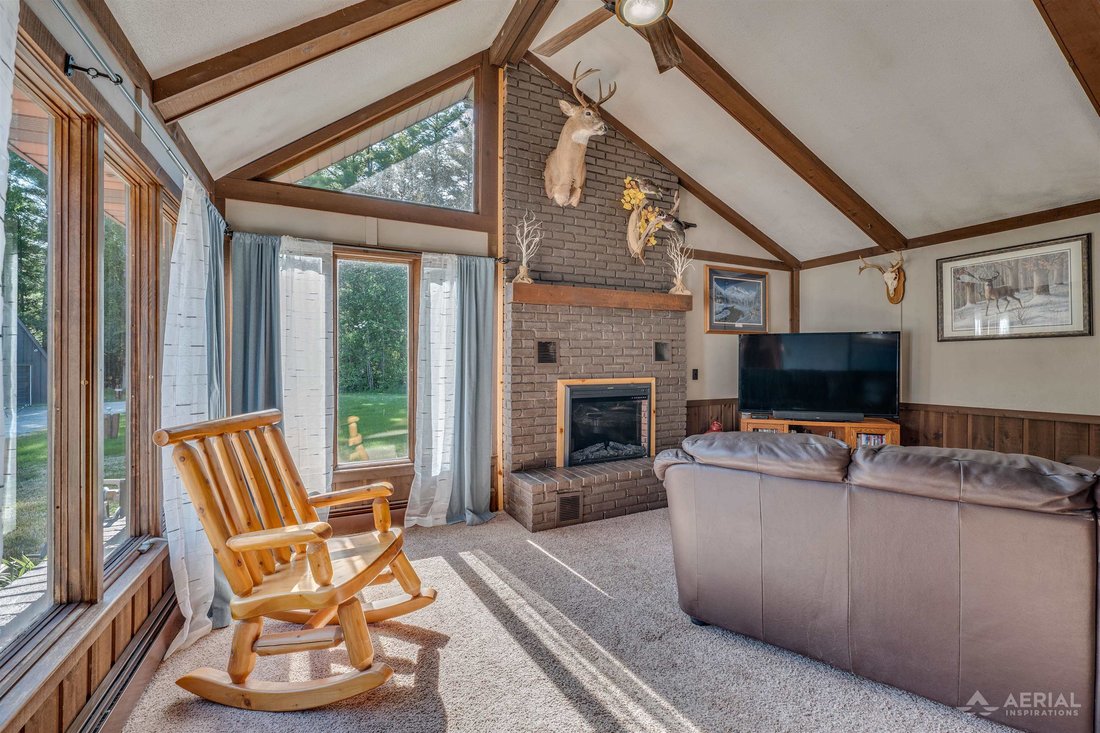 House in Tawas City, Michigan, United States 5 - 18861071