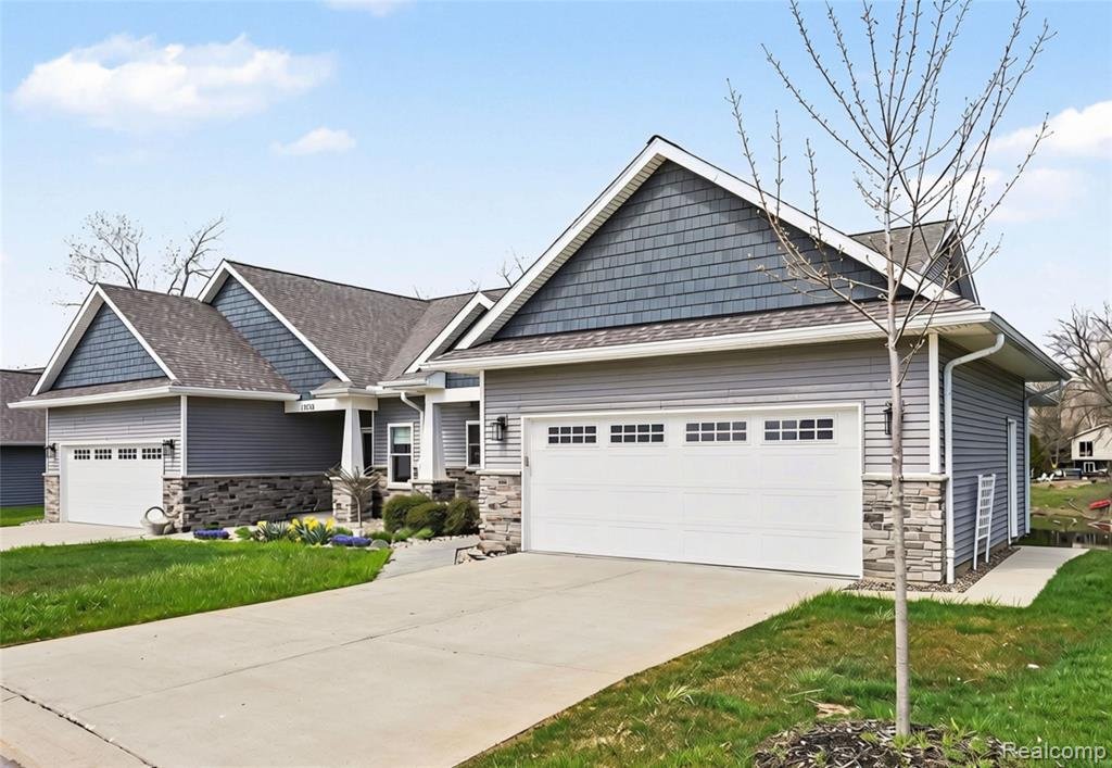 Condo in Fenton, Michigan, United States 1 - 18861290