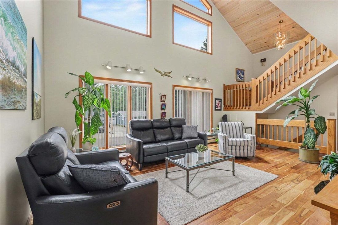 House in Muskegon, Michigan, United States 2 - 18860754