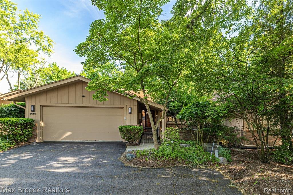 Appartement à Bloomfield Hills, Michigan, États-Unis 1 - 18860541