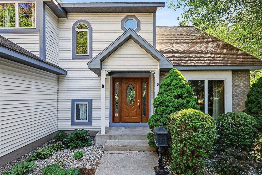 House in Whitehall, Michigan, United States 3 - 18861096