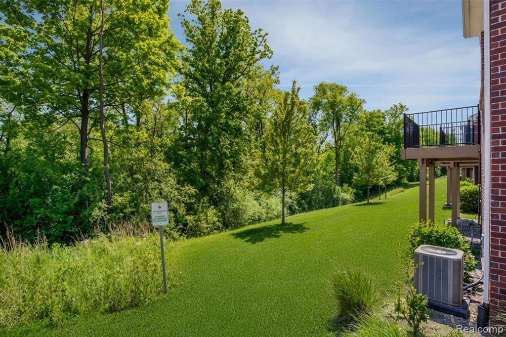 Townhouse in Novi, Michigan, United States 5 - 18860614