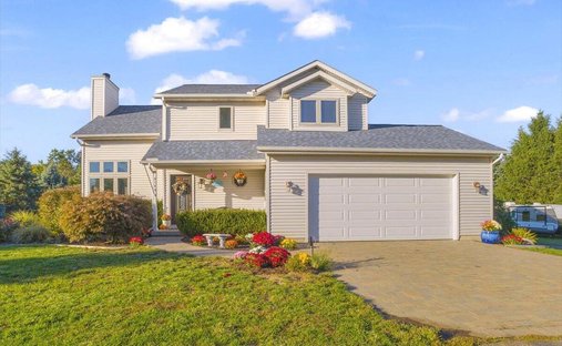 House in Dorr, Michigan, United States 1
