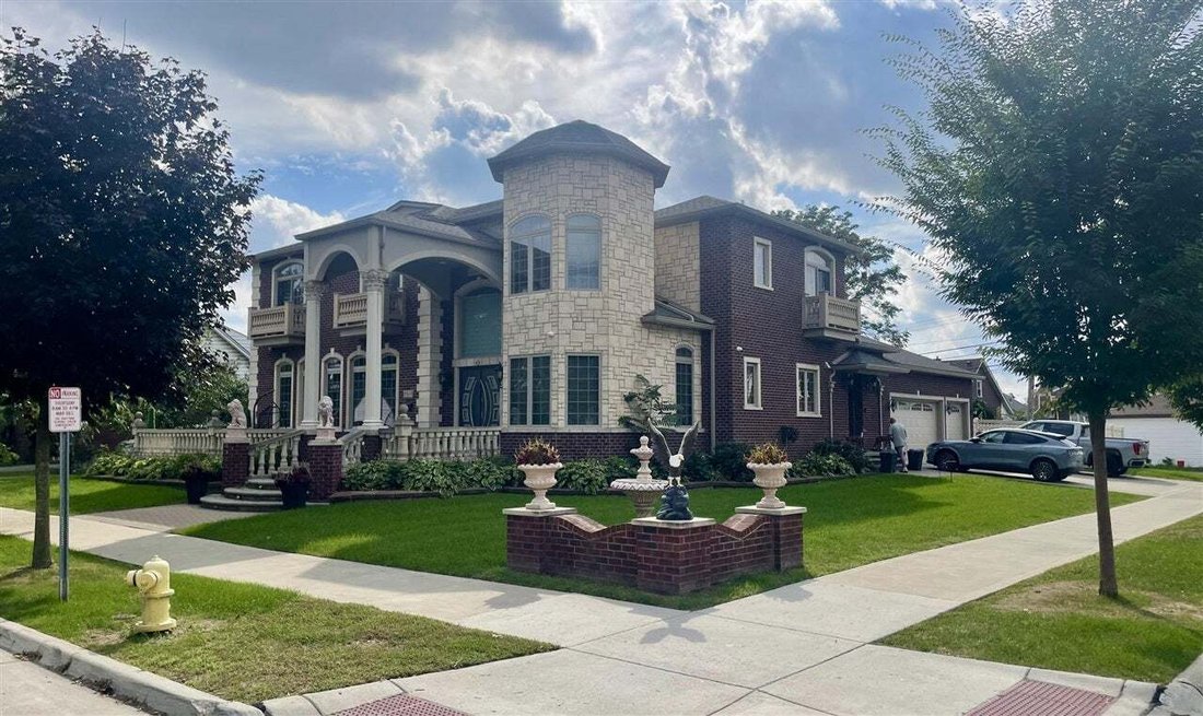 Maison à Dearborn Heights, Michigan, États-Unis 1 - 18861109