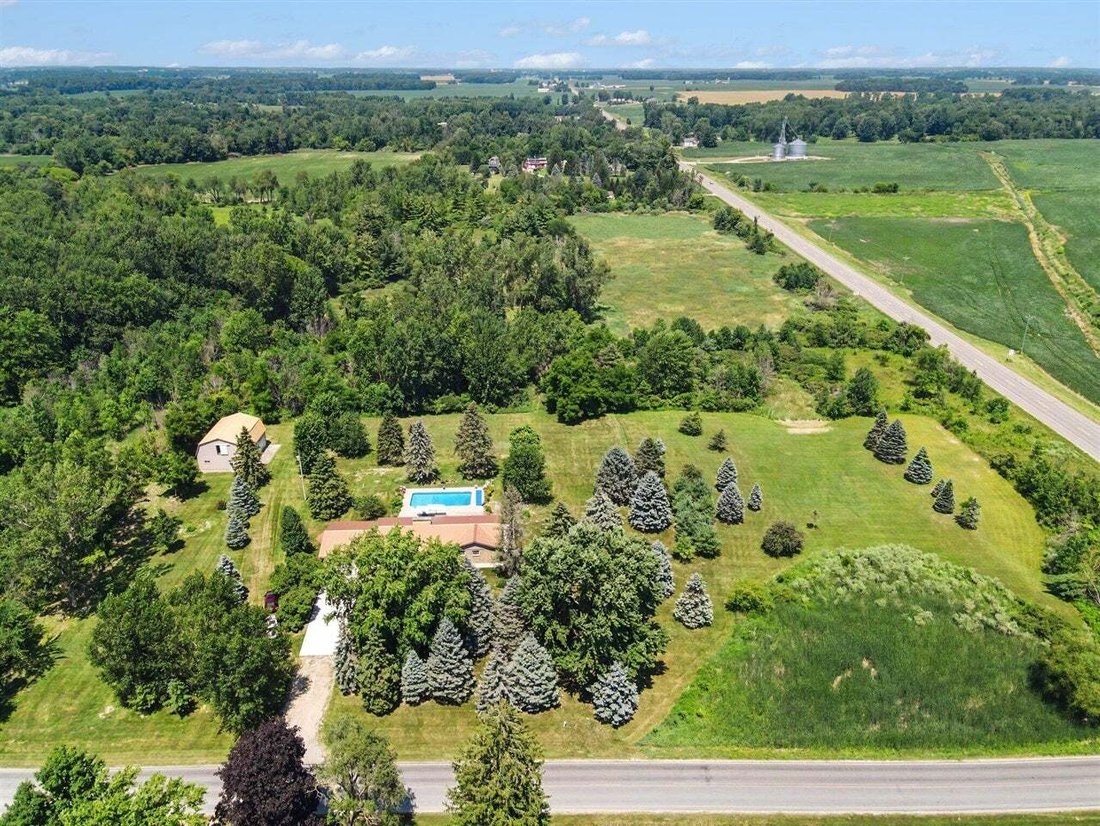 House in Lake Odessa, Michigan, United States 3 - 18860735