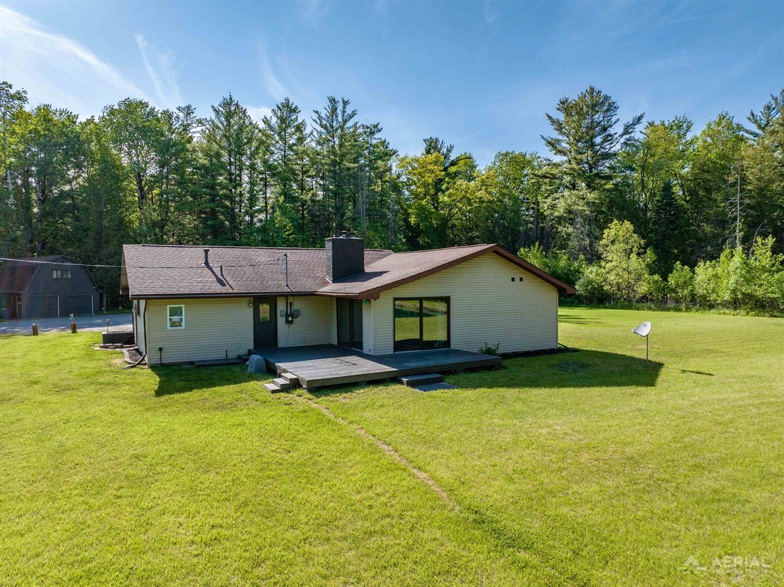 House in Tawas City, Michigan, United States 4 - 18861071
