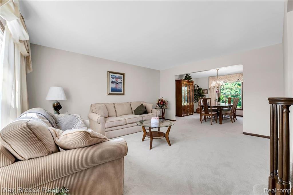 Maison à Rochester Hills, Michigan, États-Unis 5 - 18860652