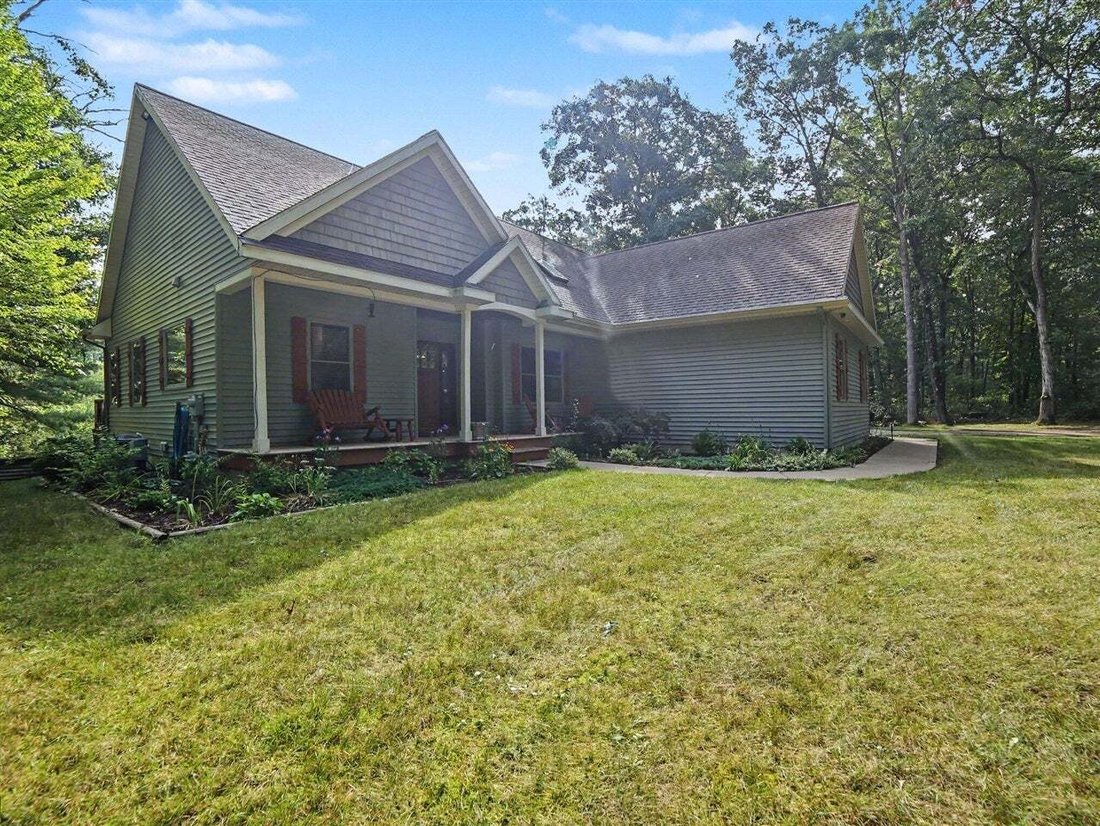 House in Montague, Michigan, United States 4 - 18861242