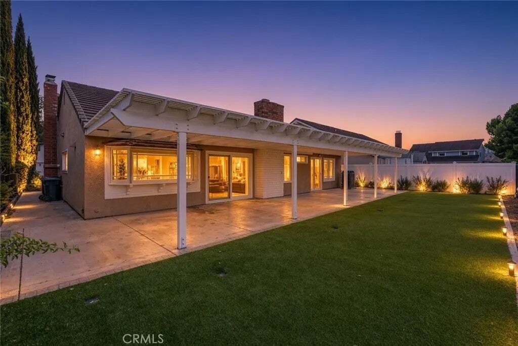 Casa a Orange, California, Stati Uniti 3 - 18860365