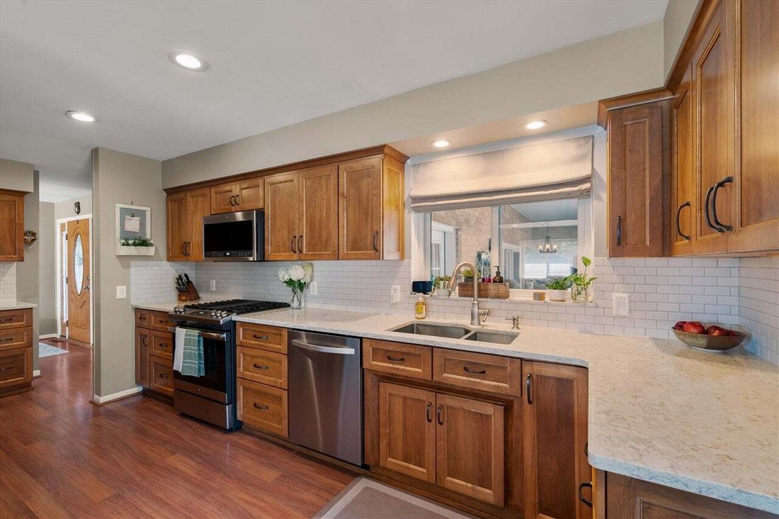 House in Howell, Michigan, United States 2 - 18860790