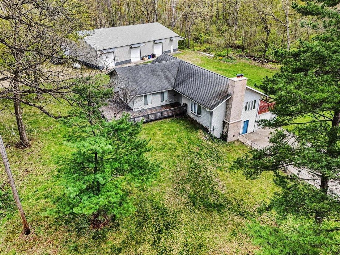 House in Paw Paw, Michigan, United States 5 - 18860852