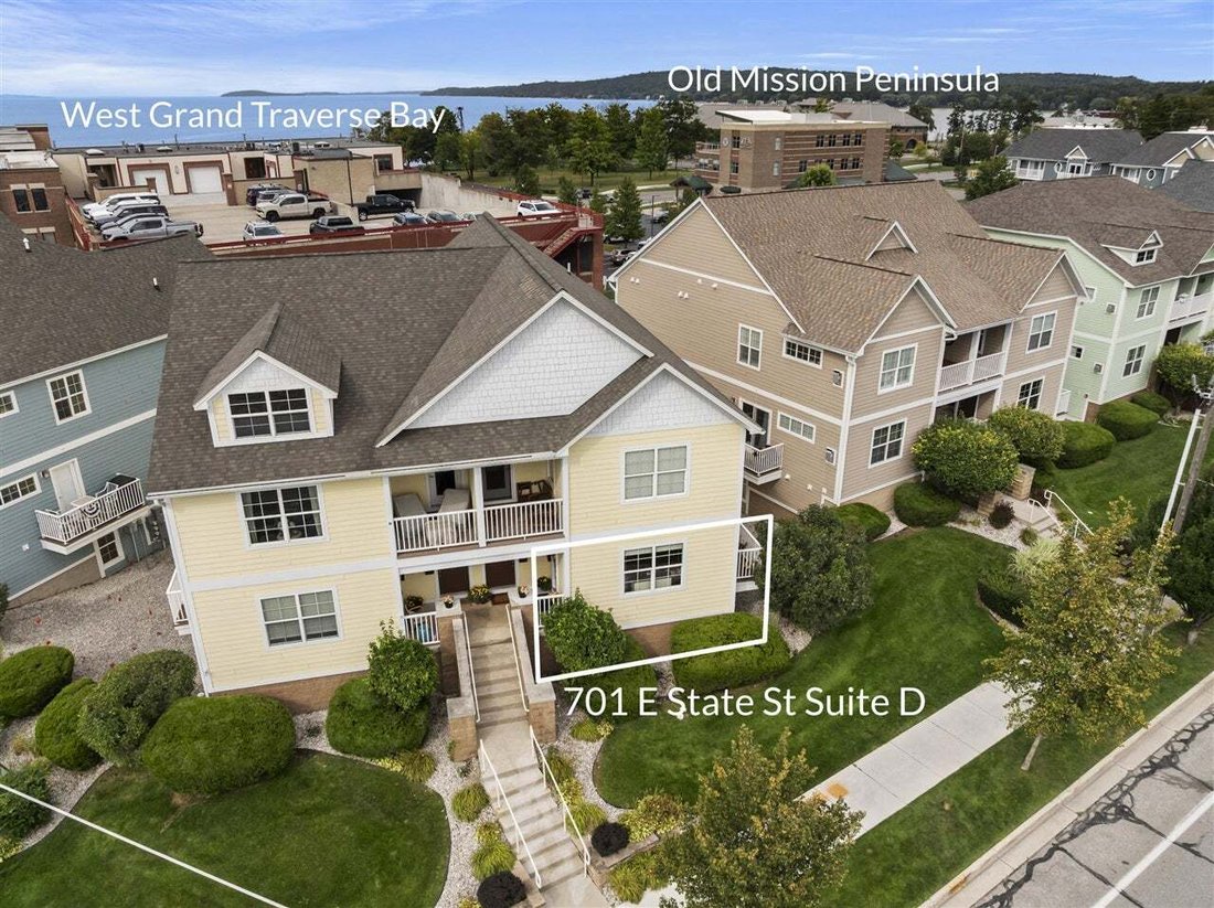 Condo in Traverse City, Michigan, United States 2 - 18861201