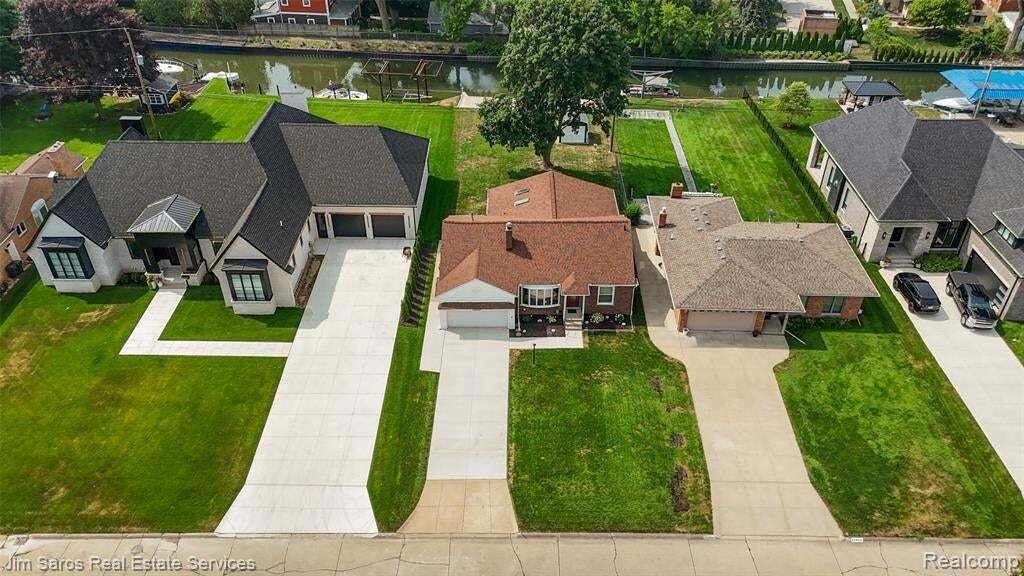 Haus in Sankt Clair Shores, Michigan, Vereinigte Staaten 1 - 18861123