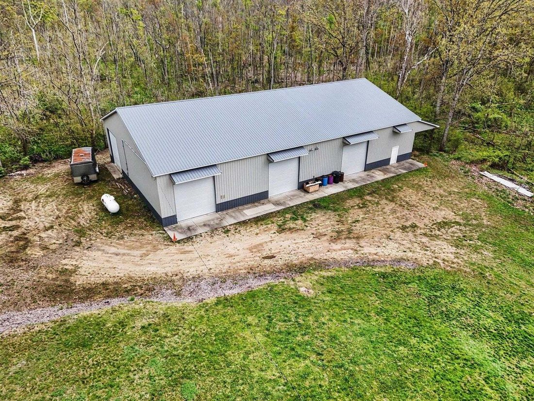 House in Paw Paw, Michigan, United States 4 - 18860852