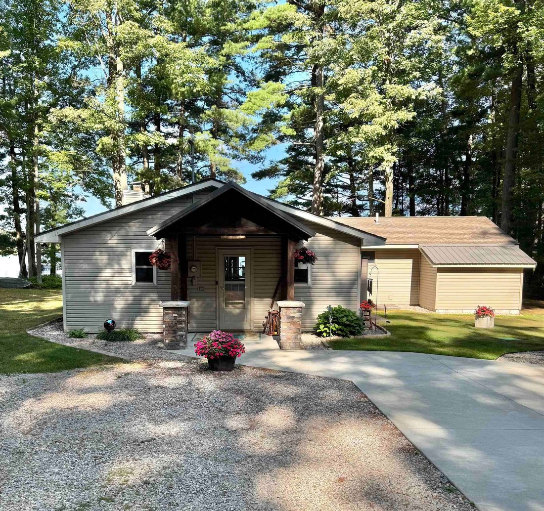 House in Lake City, Michigan, United States 4 - 18860733