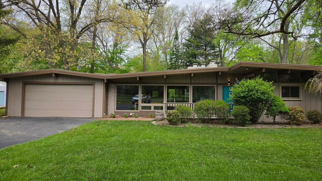 House in Livonia, Michigan, United States 1 - 18861099