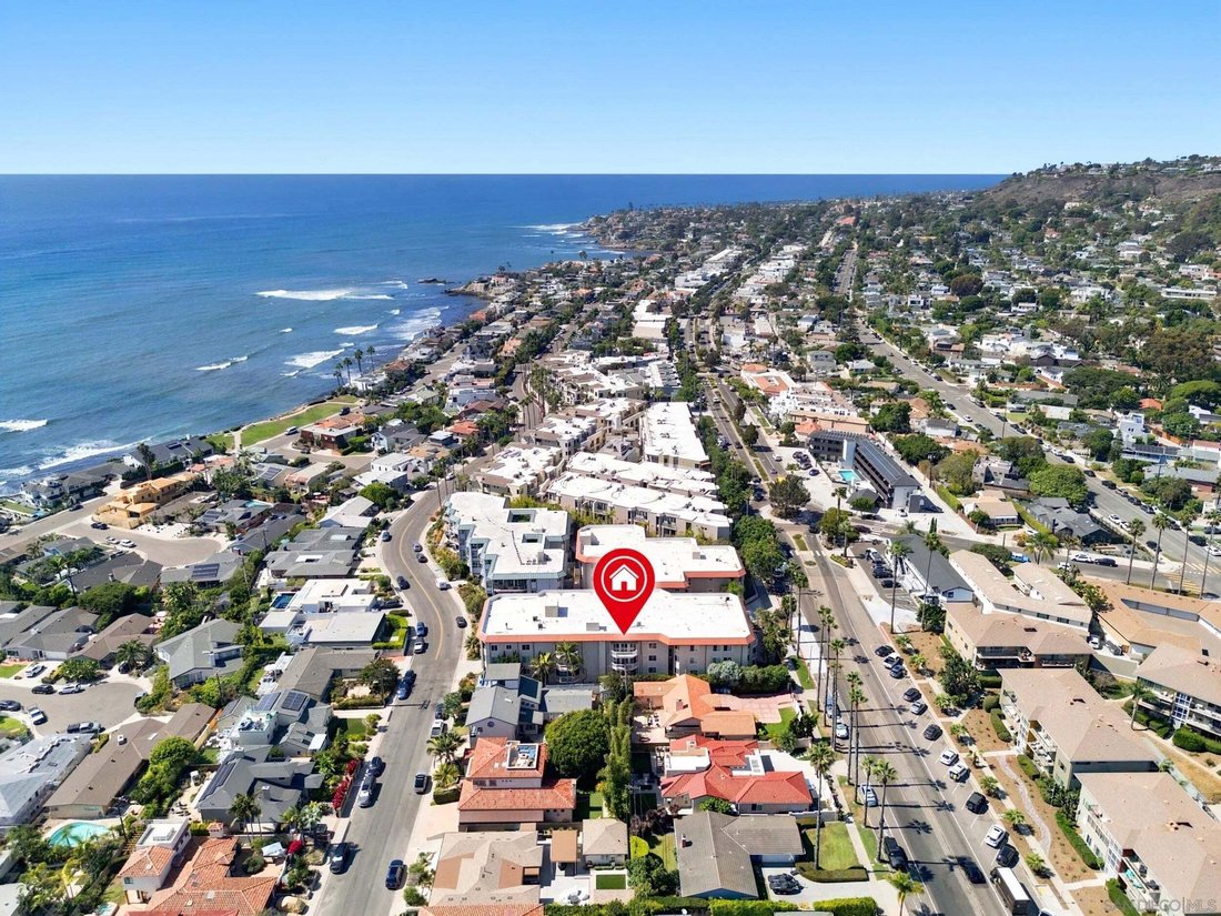 Condo in San Diego, California, United States 2 - 18860377