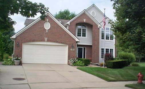 House in Commerce Charter Township, Michigan, United States 1