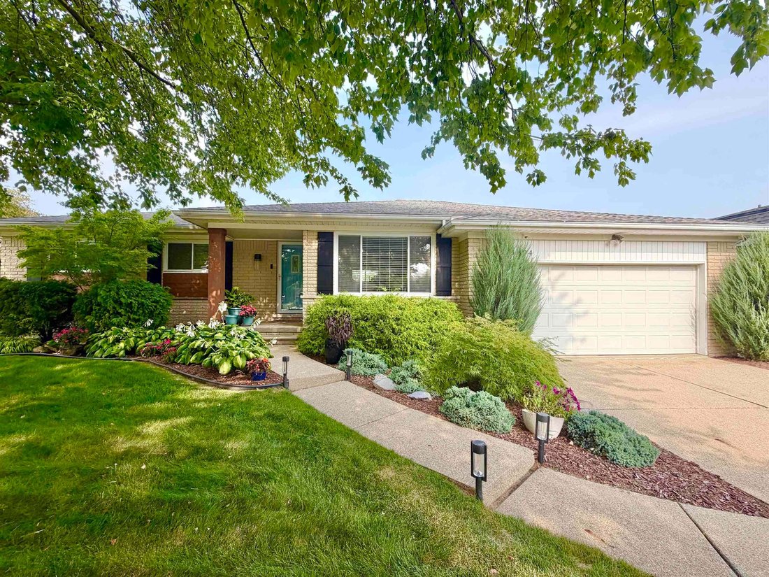 House in Mount Clemens, Michigan, United States 1 - 18860987