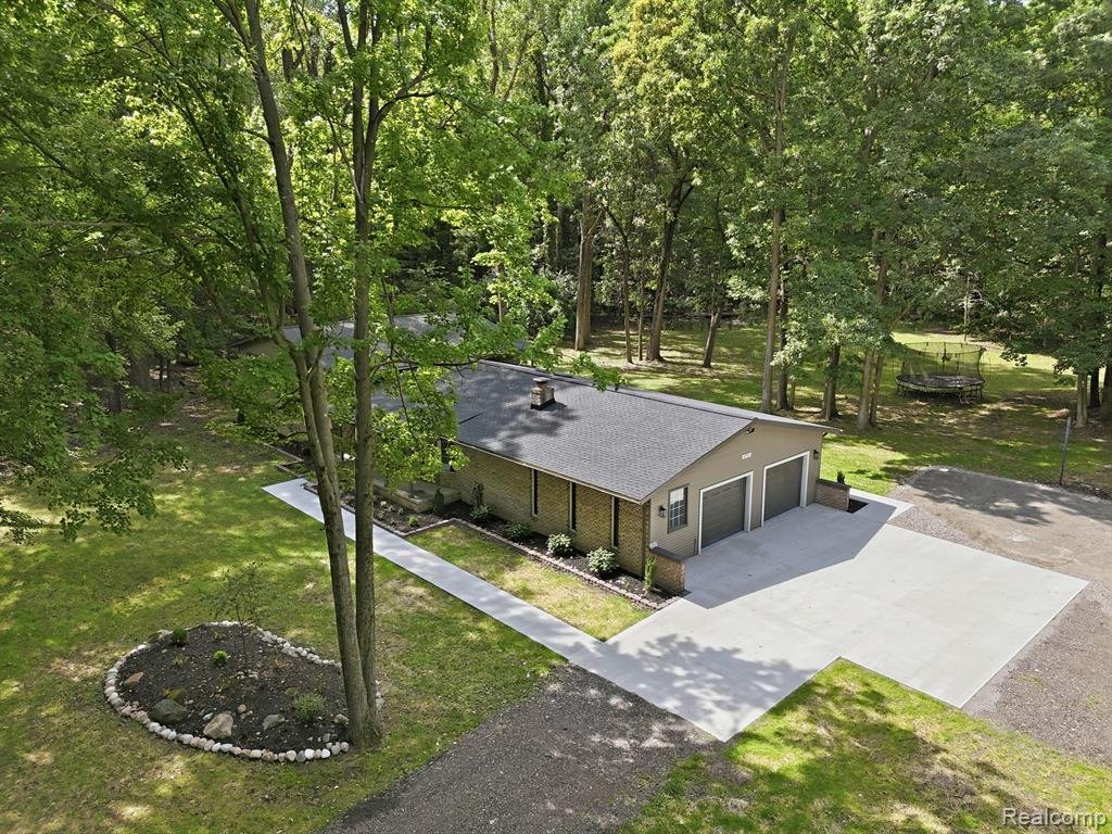 House in Novi, Michigan, United States 3 - 18860968