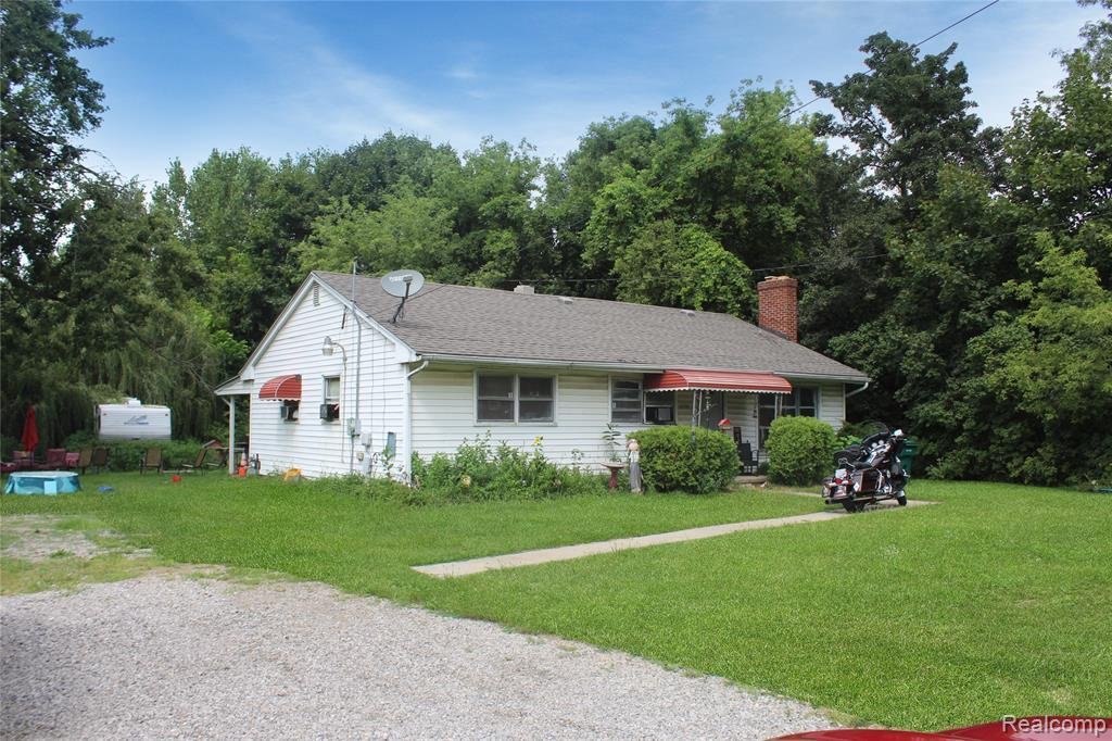House in Brownstown Charter Township, Michigan, United States 1 - 18861412