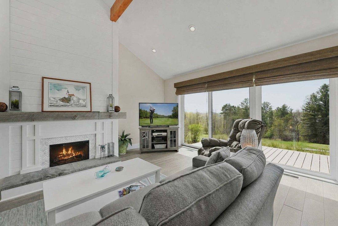 Condo in Central Lake, Michigan, United States 5 - 18860801