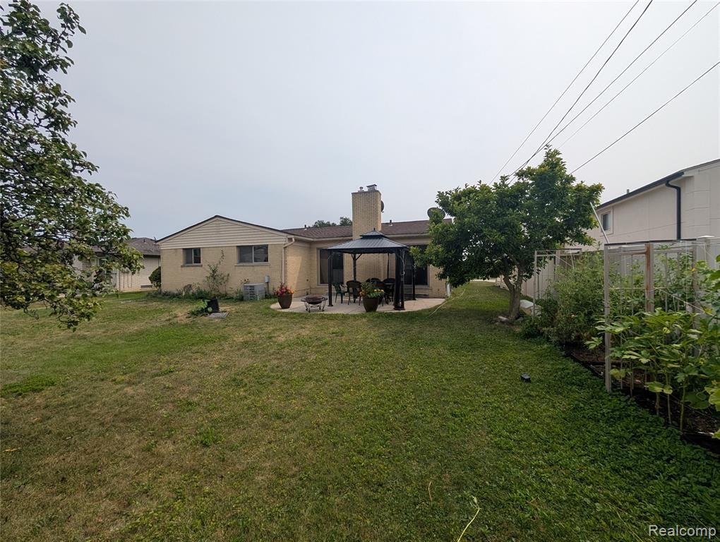Maison à Dearborn Heights, Michigan, États-Unis 4 - 18860873