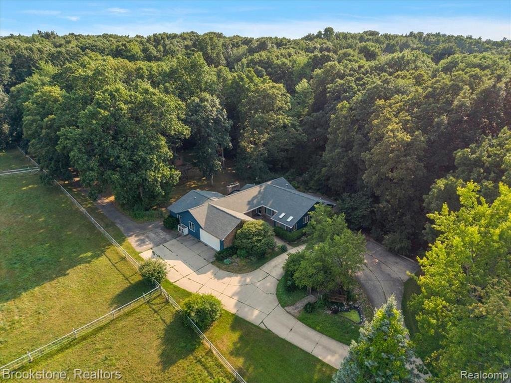 House in Ortonville, Michigan, United States 2 - 18861155
