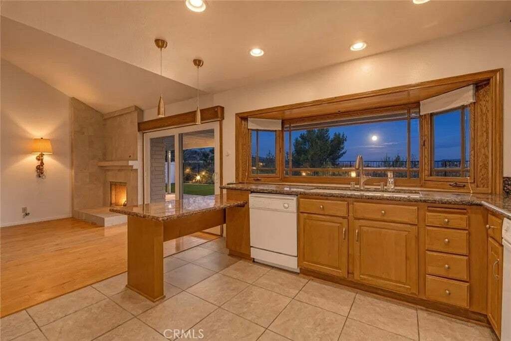 Casa a Orange, California, Stati Uniti 4 - 18860365
