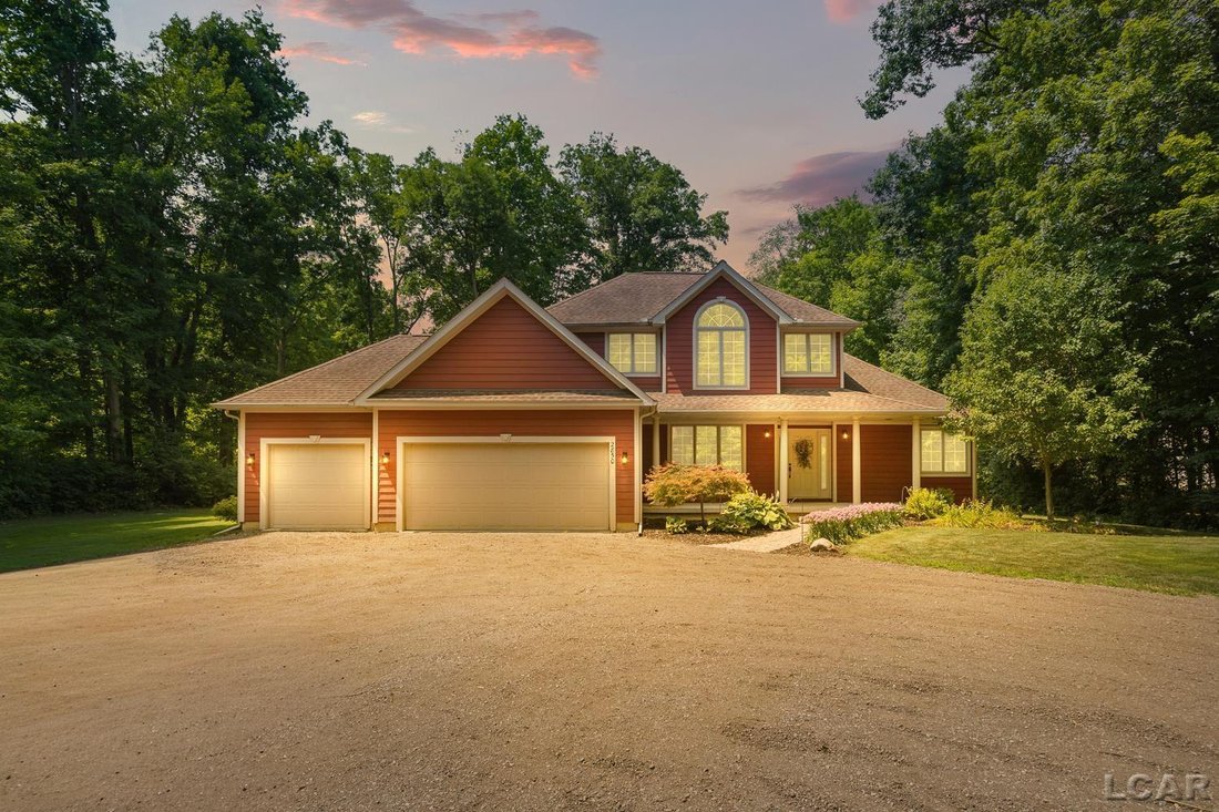 House in Adrian, Michigan, United States 1 - 18860632