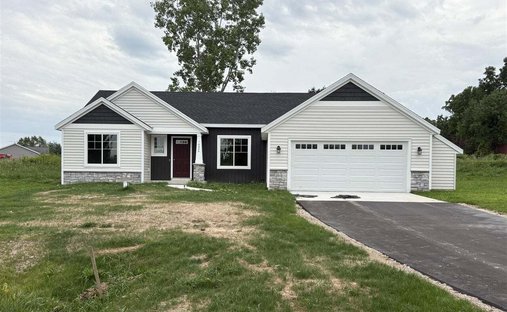 House in Alto, Michigan, United States 1