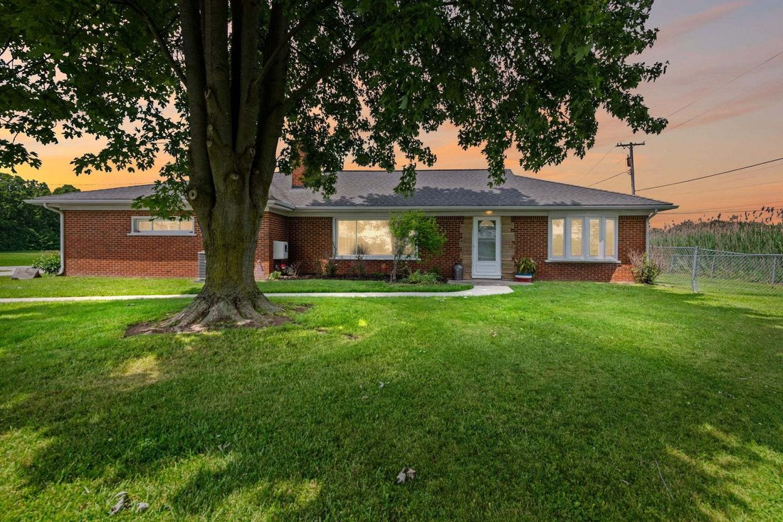 House in Anchorville, Michigan, United States 3 - 18861287