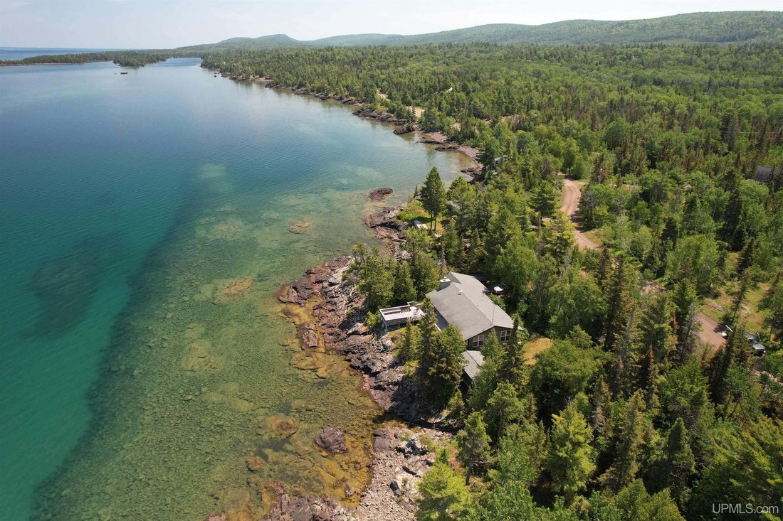 Maison à Eagle Harbor, Michigan, États-Unis 5 - 18860833
